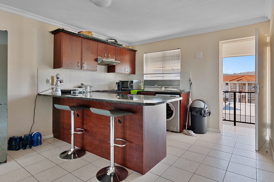 To Let 2 Bedroom Property for Rent in Heritage Park Western Cape